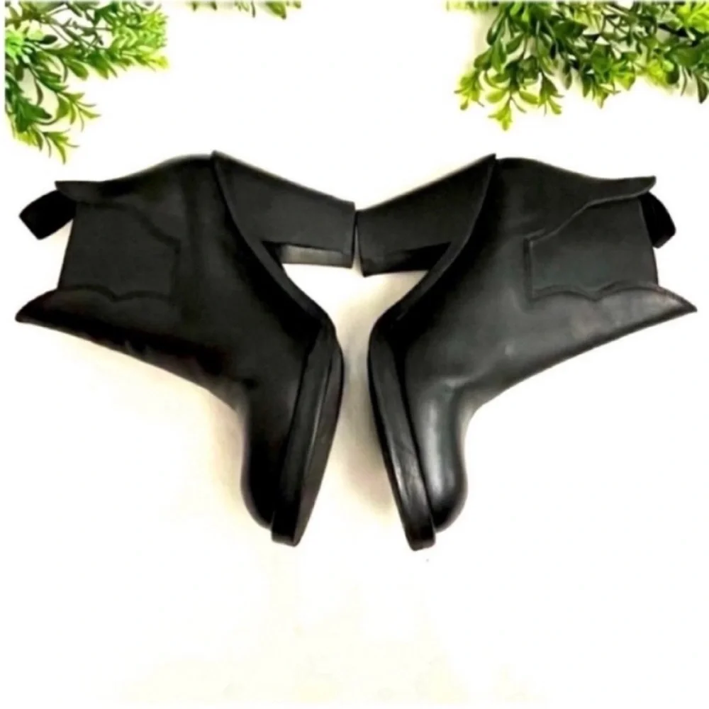 Acne Studios Women's Black Leather High Heel Chelsea Boot Size 37 - Picture 7 of 12